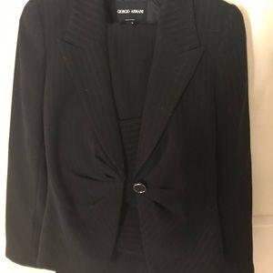 Giorgio Armani women’s 3 piece suit (petite)